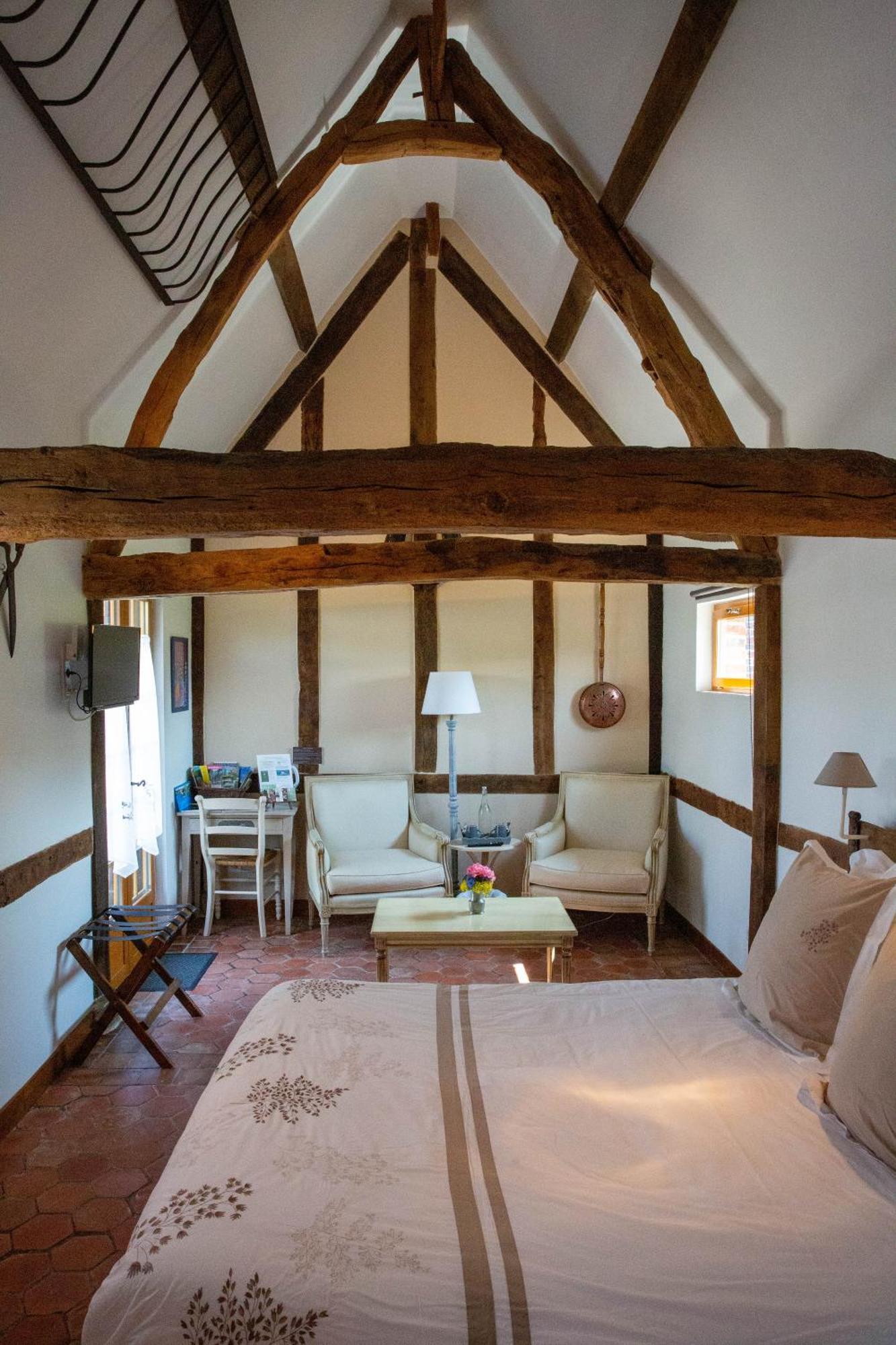 L'Etape Normande Bed & Breakfast Montroty  Exterior photo