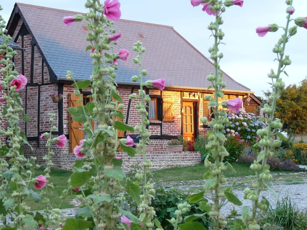 L'Etape Normande Bed & Breakfast Montroty  Exterior photo