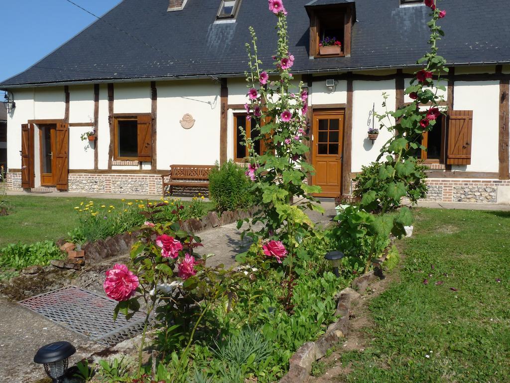 L'Etape Normande Bed & Breakfast Montroty  Exterior photo